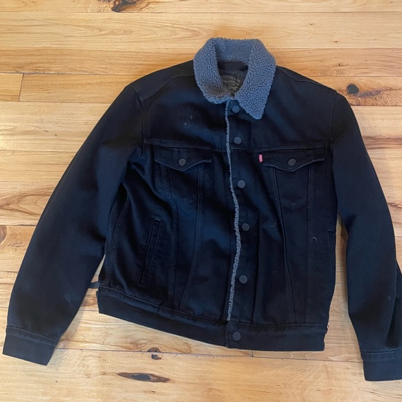 Levi’s Sherpa lined Jean jacket - Picture 2 of 2